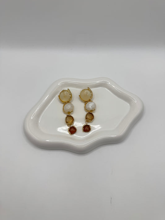 Pendenti sfumature beige