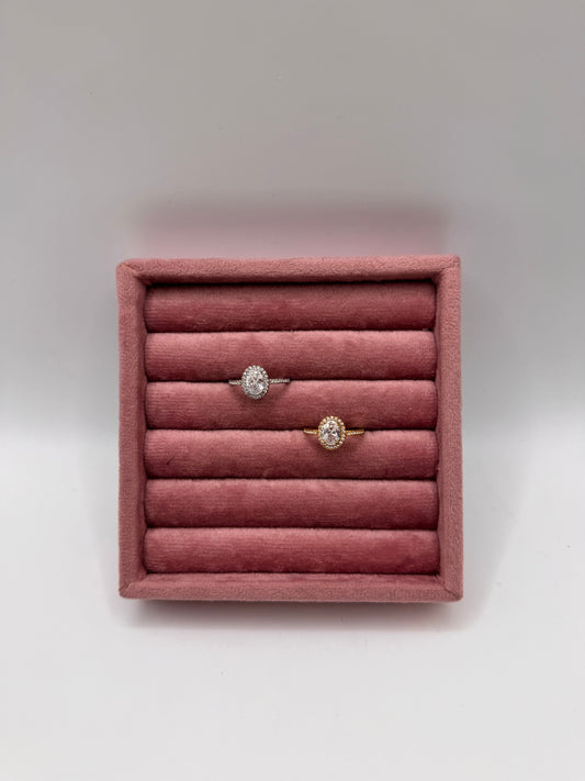 Anello solitario ovale