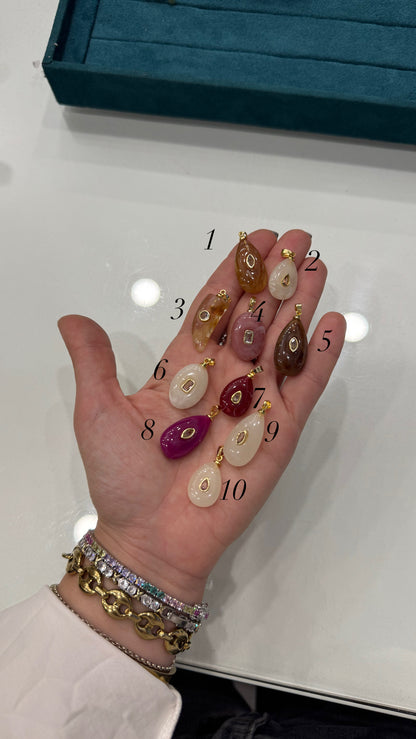 Charm pietra new