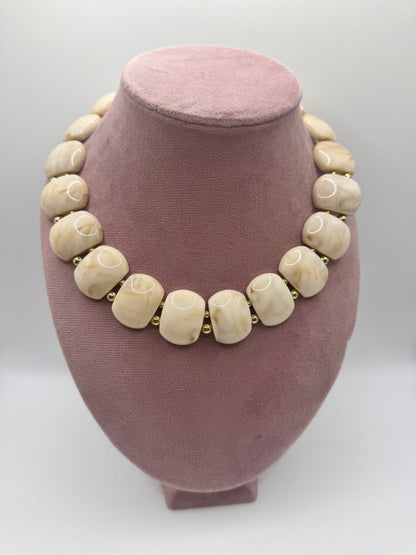 Collier pietre