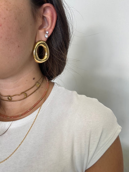 O earrings