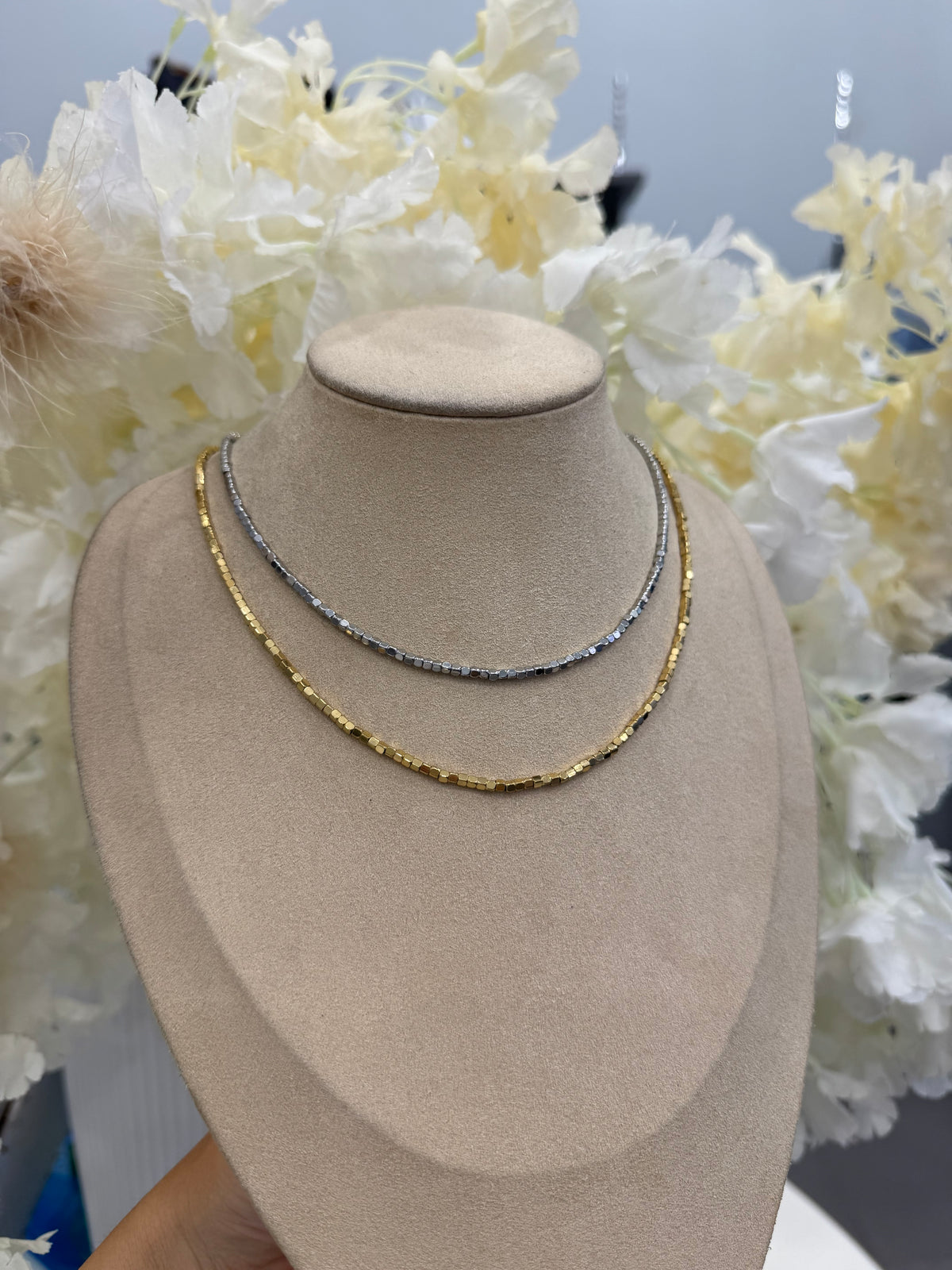 Collana dado luminoso