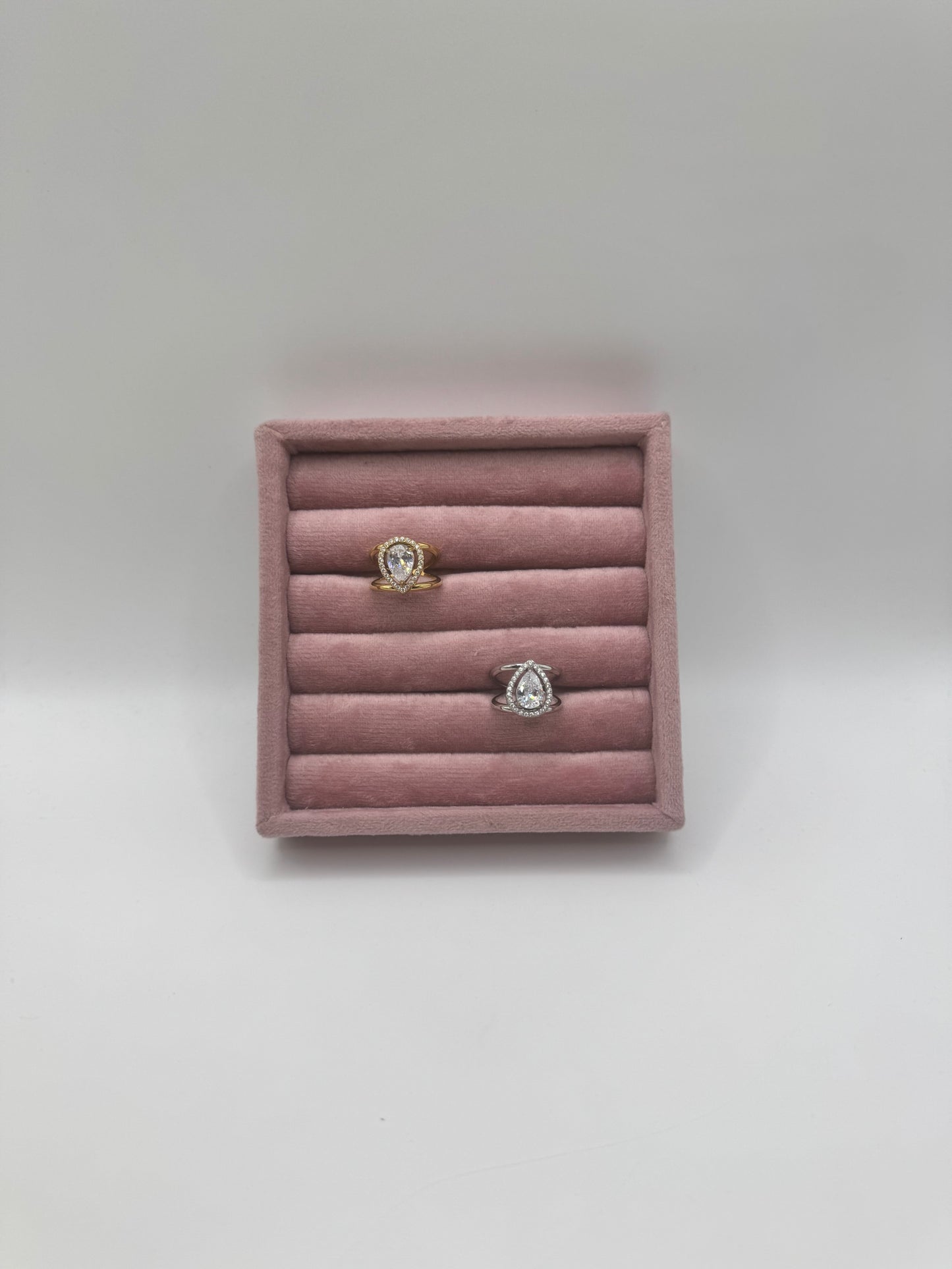 Anello doppia fascia goccia