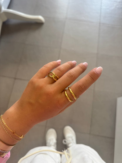 Fine Lines rings