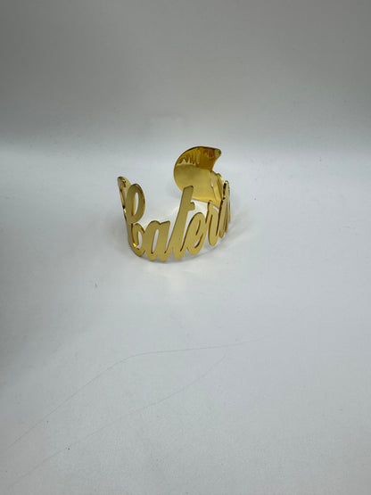 Bracciale personalizzato rigido nome corsivo
