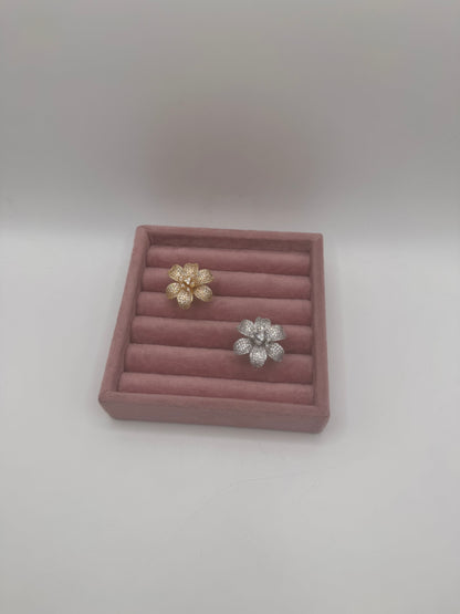 Anello fiore pavè