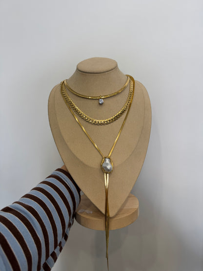 Collana Y perla barocca