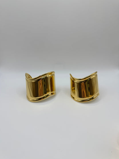 Bracciale fascia rigida ondulata