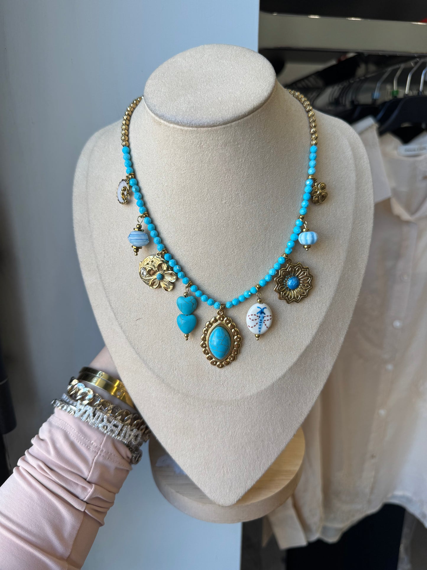 Collana turchese multicharm