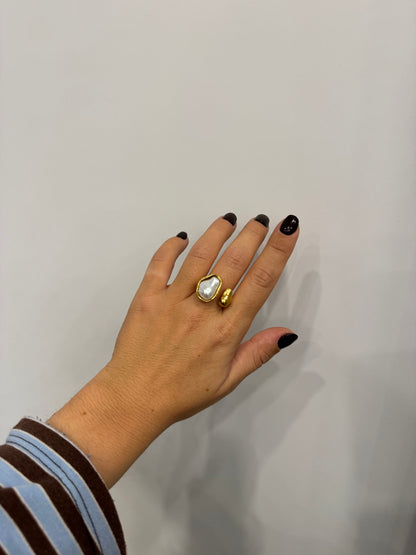 Anello perla barocca double
