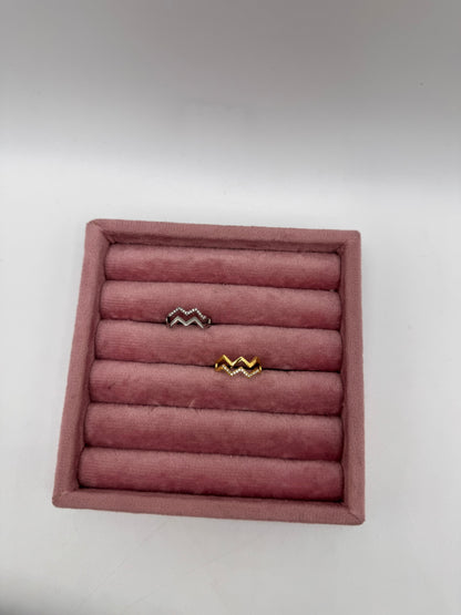 Anello zigzag