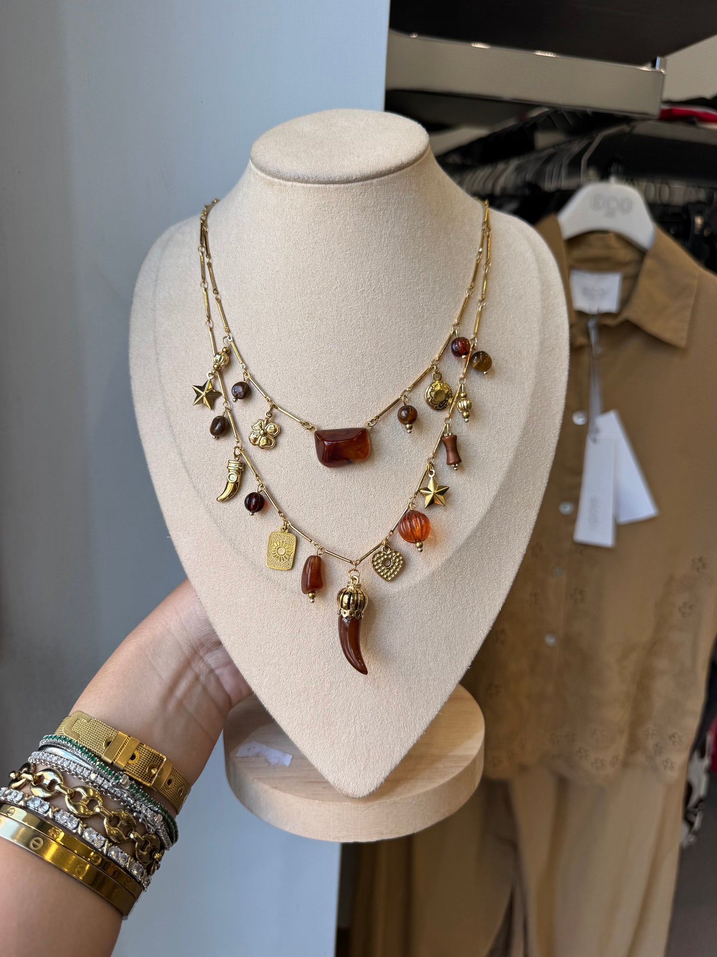 Collana doppio filo marrone