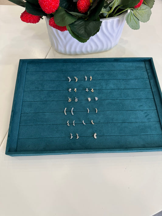 Selezione di piercing may