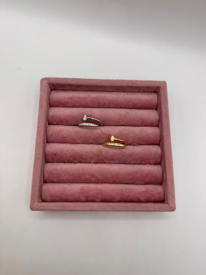 Anello chiodo zircon regular
