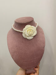 Collana pearl and rose