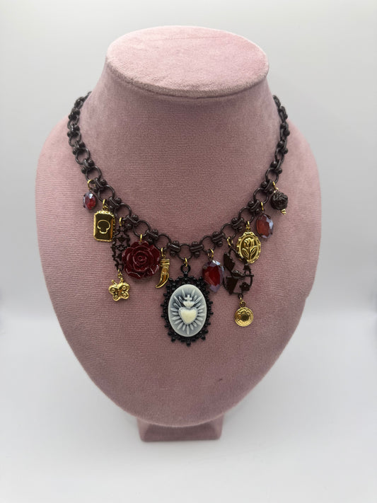 Collana gotica