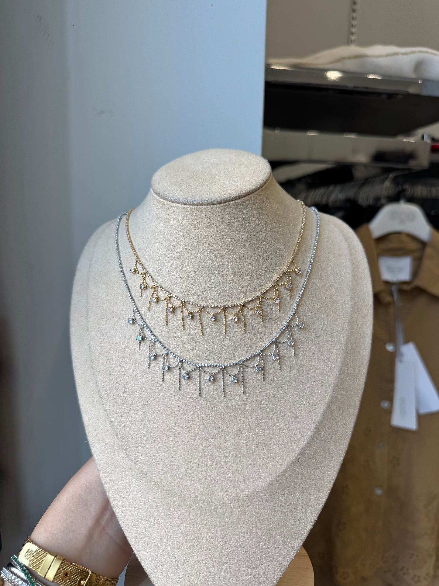 Collana Isabel