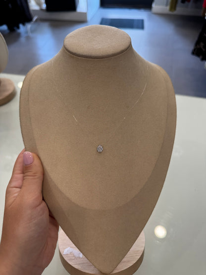 Collana invisibile