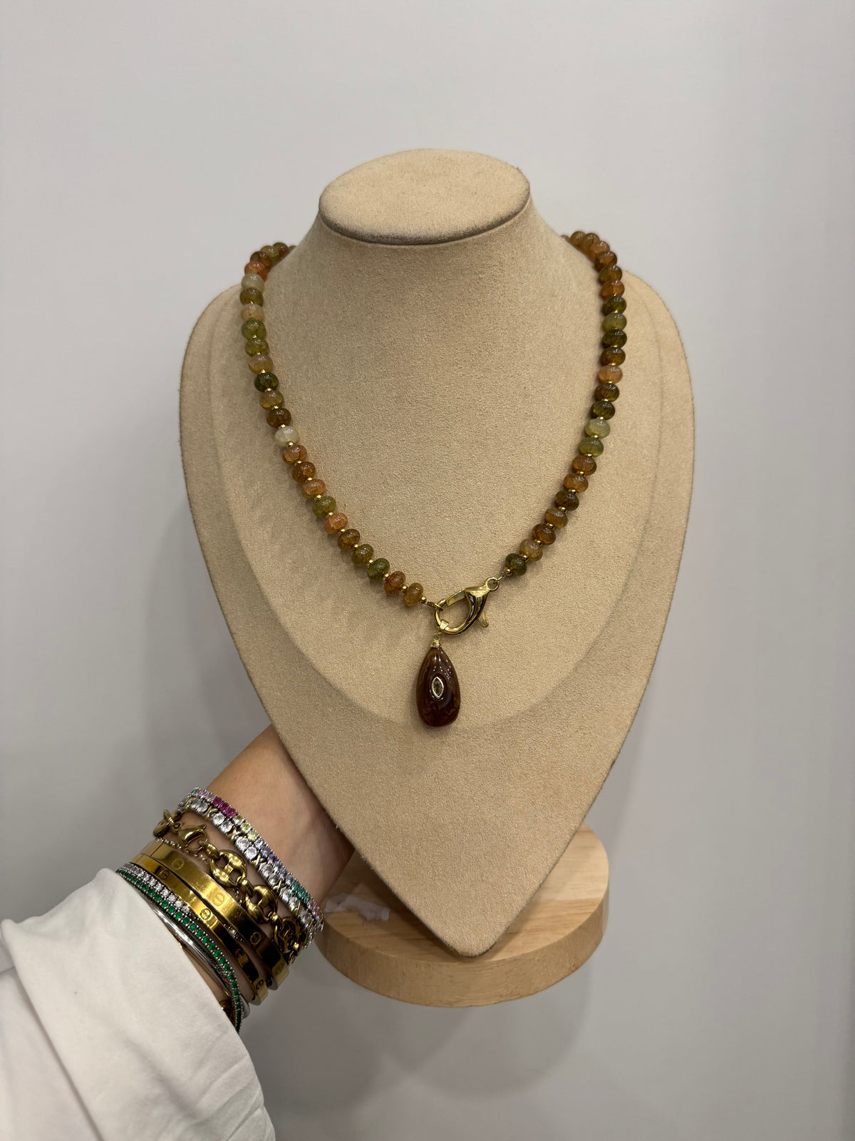 Charm pietra new