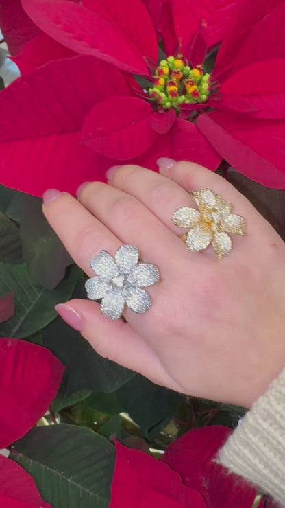 Anello fiore pavè